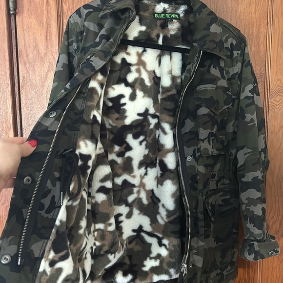 Camo jacket - Picture 2 of 5